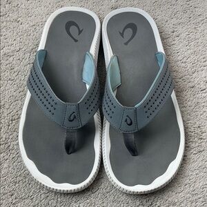 Olukai Ulele Stone Men’s Flip Flops Size 13